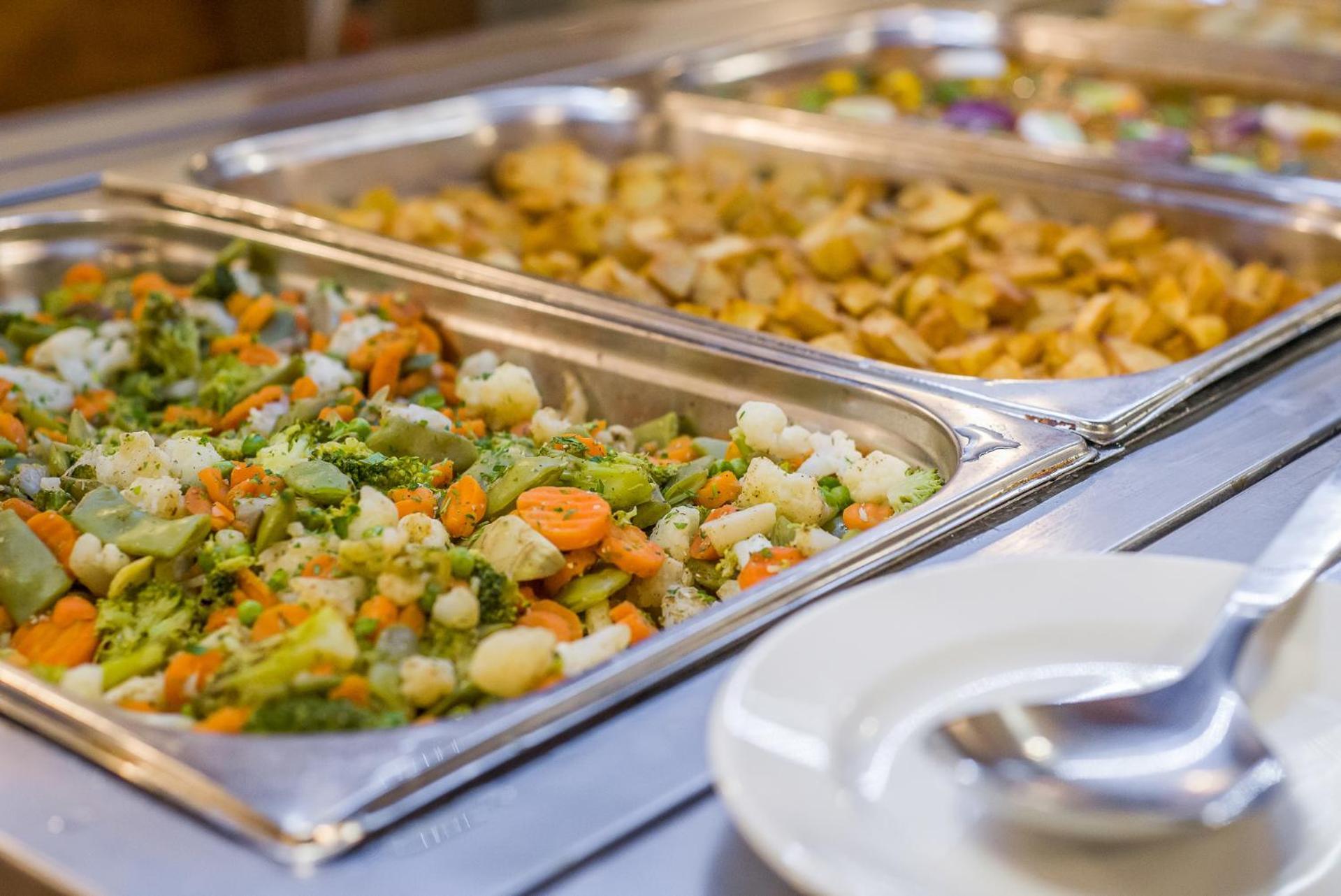 Hotel Piroska Buk Ngoại thất bức ảnh