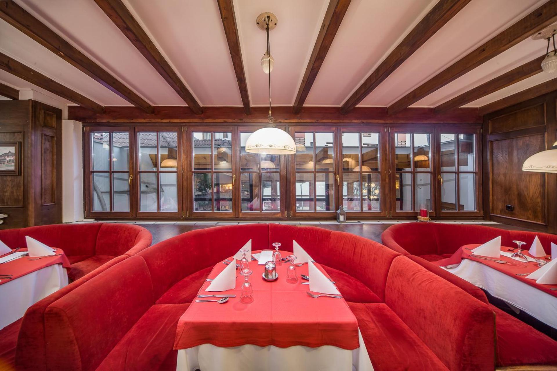 Hotel Piroska Buk Ngoại thất bức ảnh